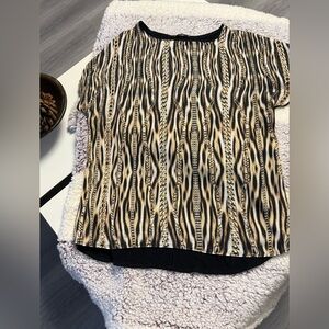 Glamour Black and Tan Patterned Short Sleeve Top
